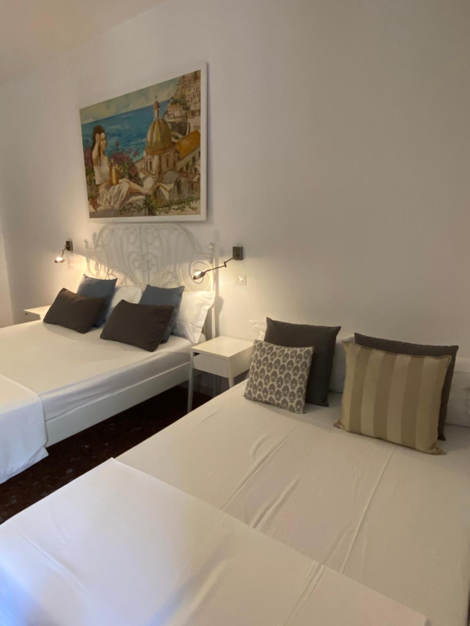 Casa Castagna Bed & Breakfast Salerno Dış mekan fotoğraf